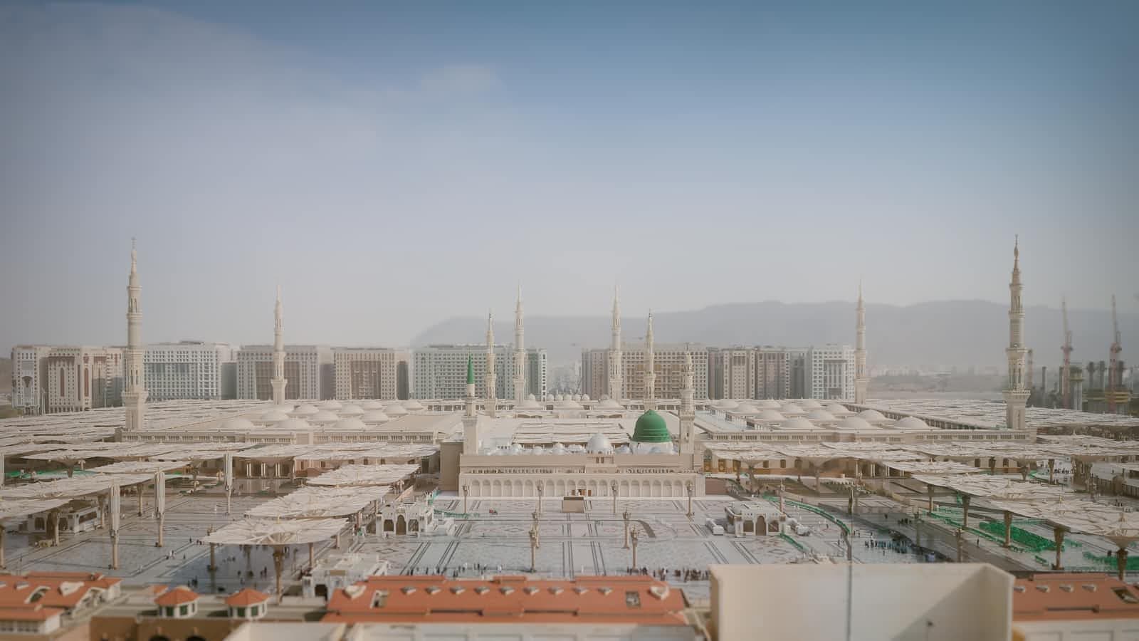 (GenAI) Sholawat, Cinta kepada Nabi ﷺ dalam Bingkai Ilmu